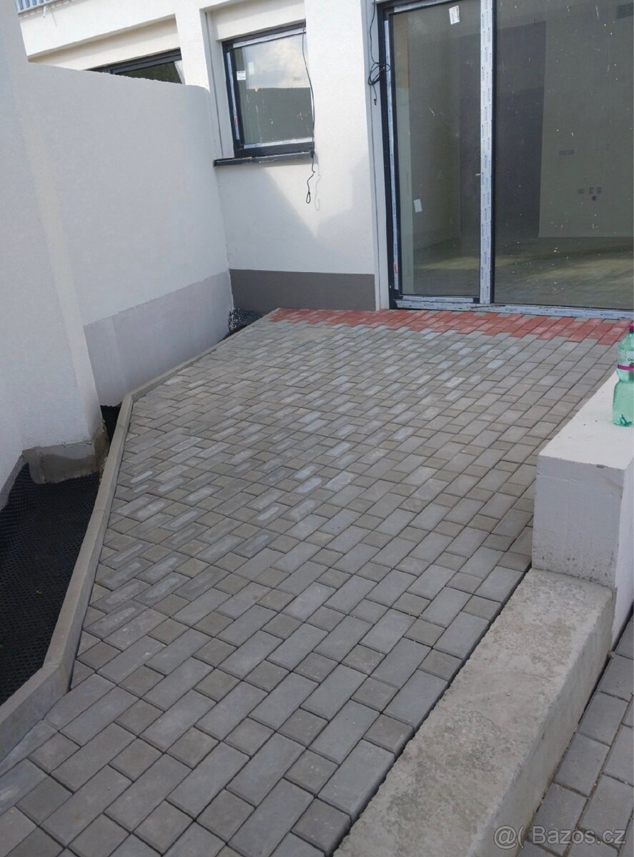 Poptávka práce - 4