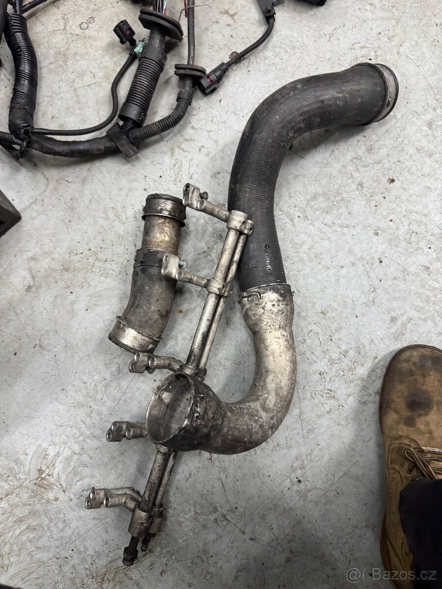 Díly 2,5tdi transportér Multivan - 4