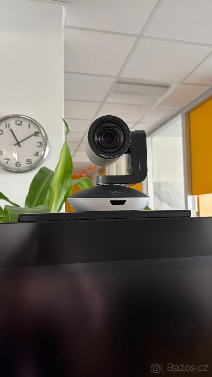 Nabízím Microsoft Surface Hub 55" - Interaktivní tabule - 4