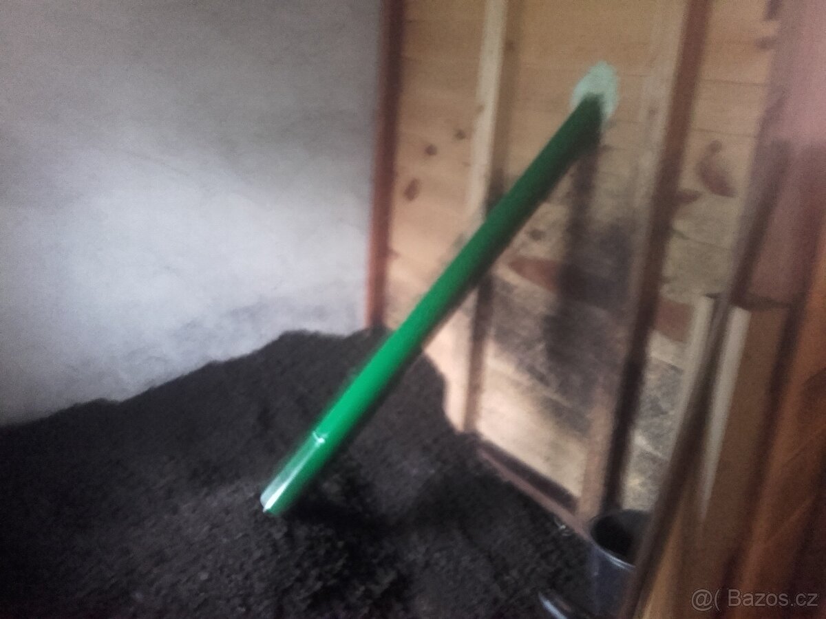 šnekový dopravník na uhlí, pelety, štěpka apod. - 4