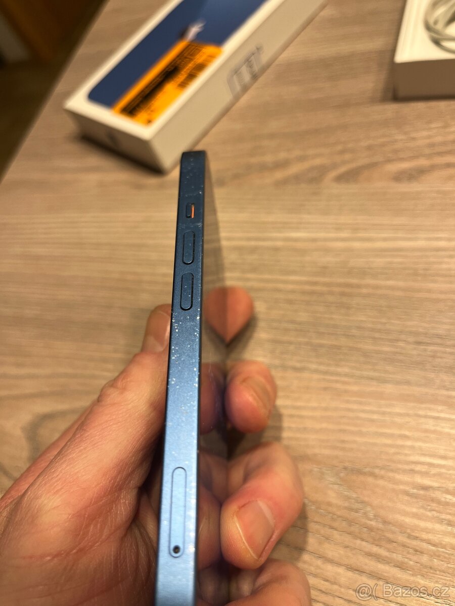 Apple iPhone 13 128GB - 4