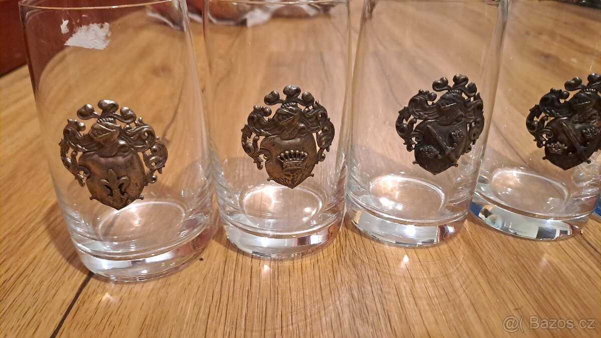 Skleničky s erbem - 4