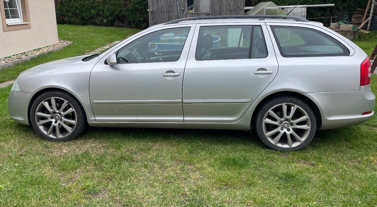 Škoda Octavia II. 2.0. Tfsi RS - 4