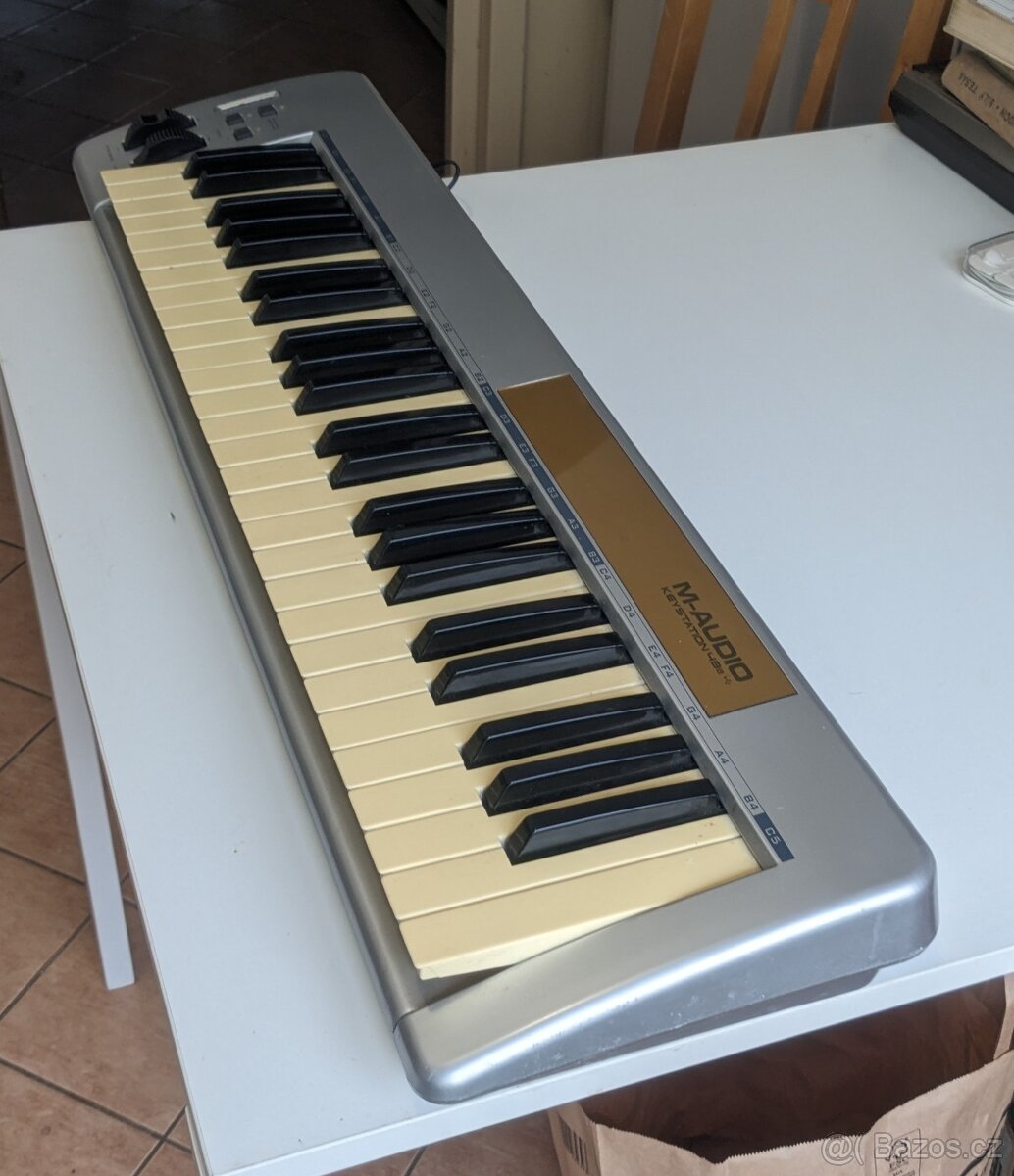 M-Audio Keystation 49e - 4