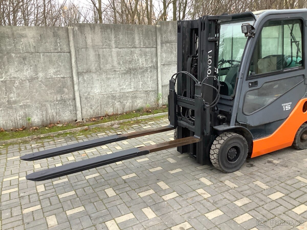 Toyota 8FGF15 LPG, triplex 4,3 m, kabina - 4