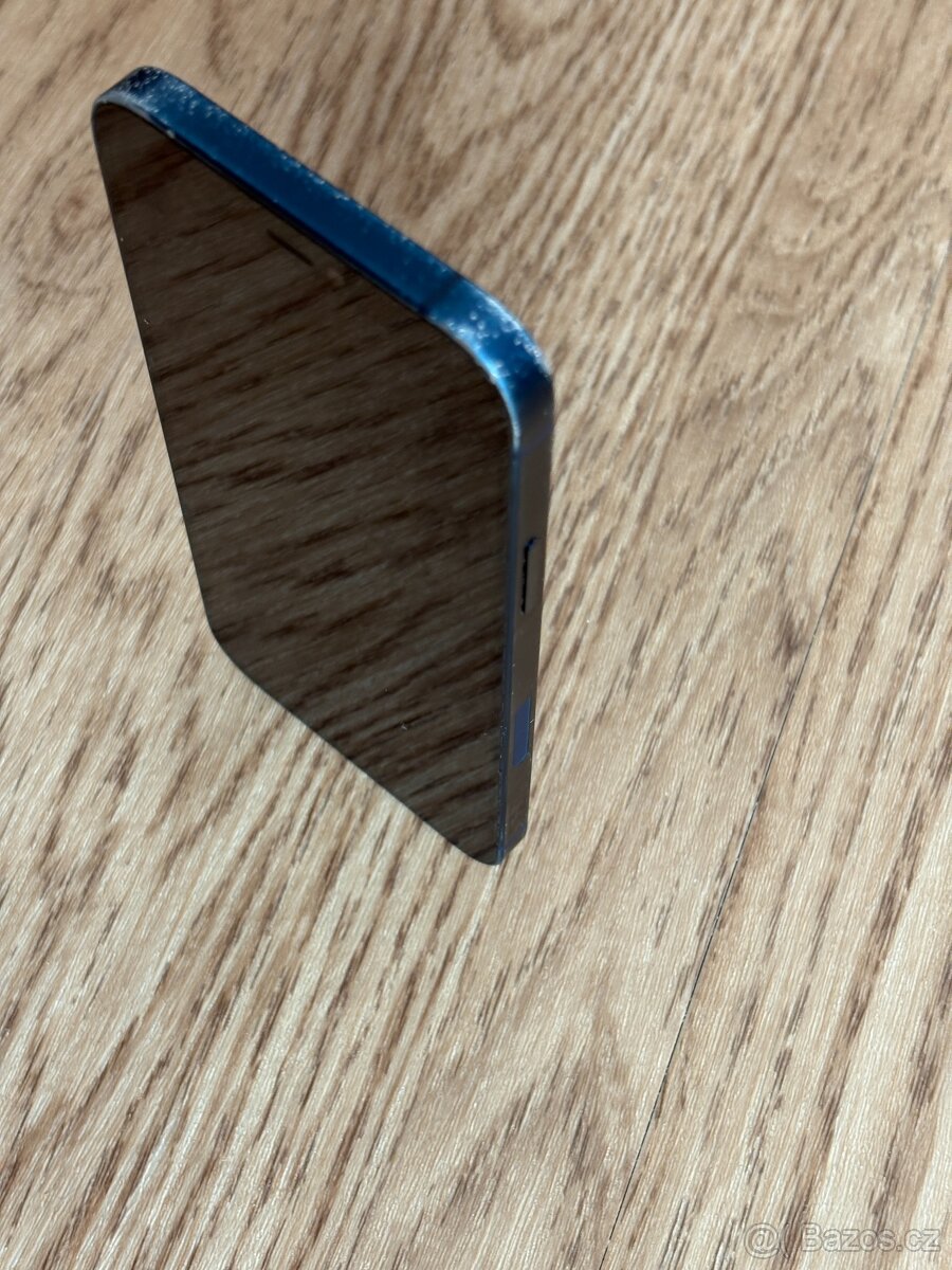 Apple iPhone 12 128GB Modrý - 4