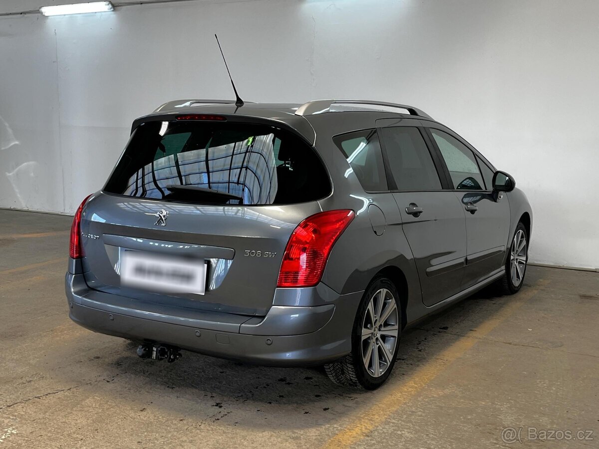 Peugeot 308 1.6 PT , 88 kW benzín, 2011 - 4