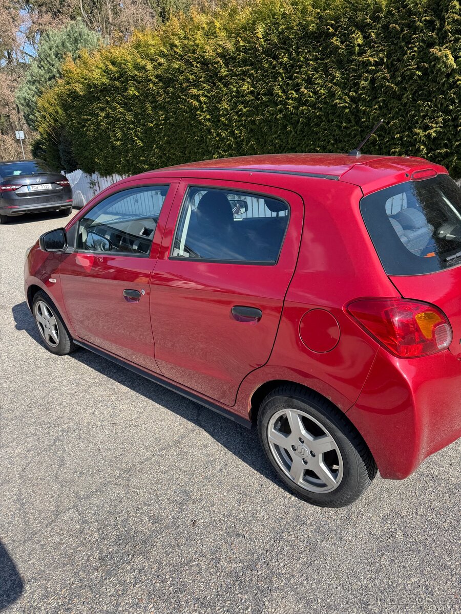 Mitsubishi Space Star 1.0 - 4