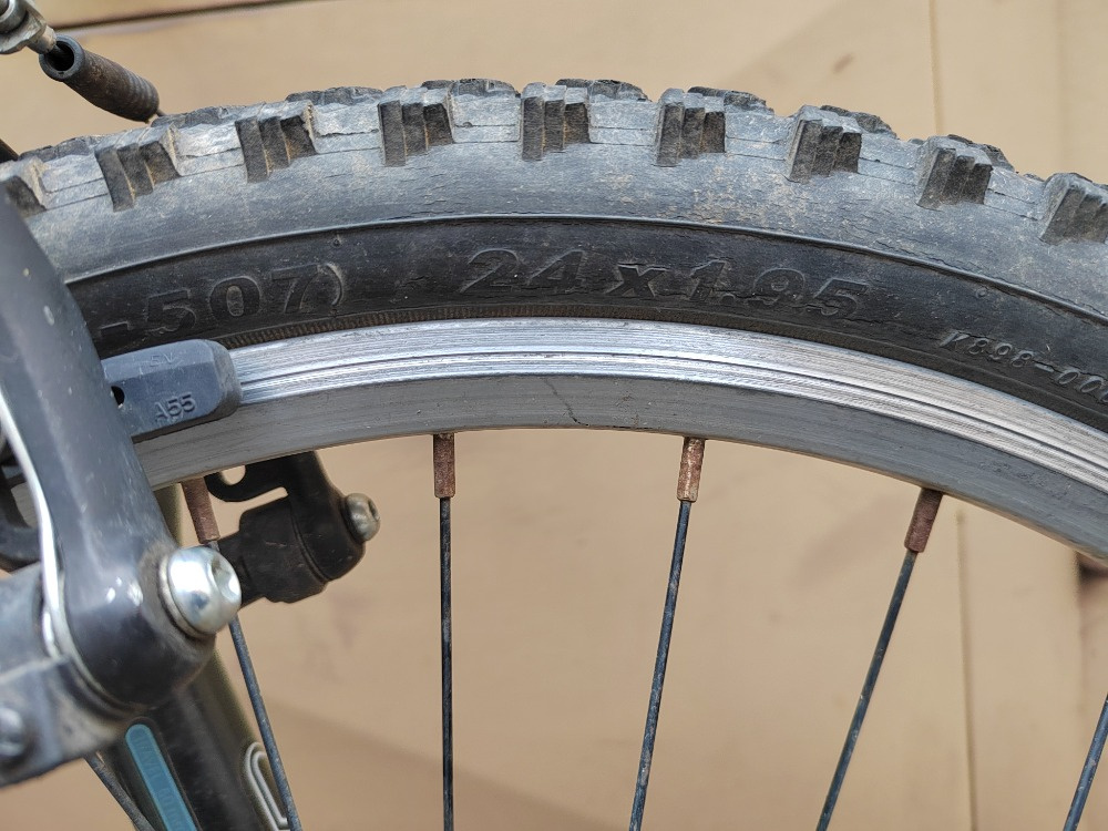 Horské kolo Apache - 4