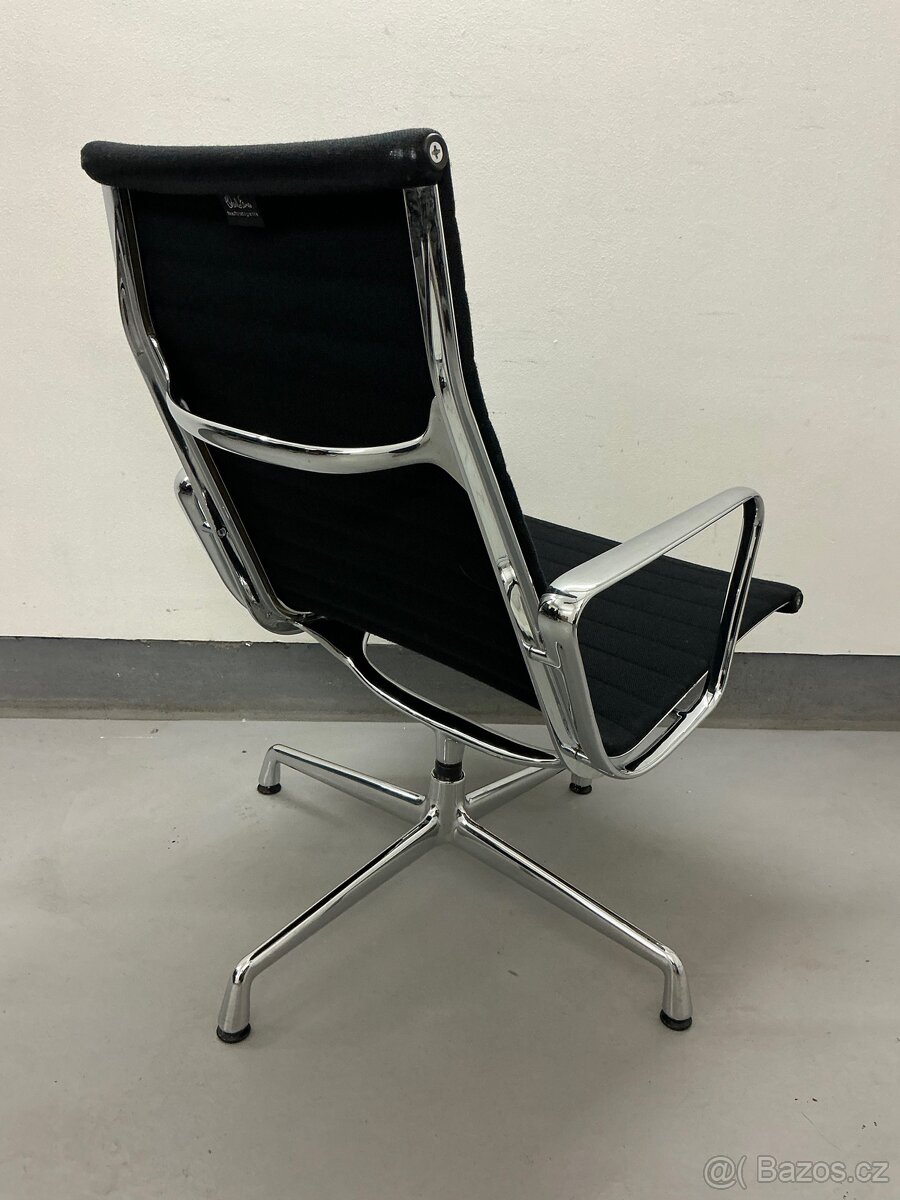 Křeslo Vitra EA 124 - 4