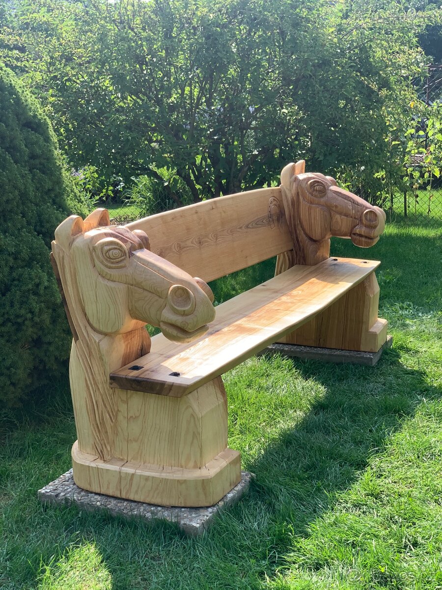 Dřevěná socha - 4