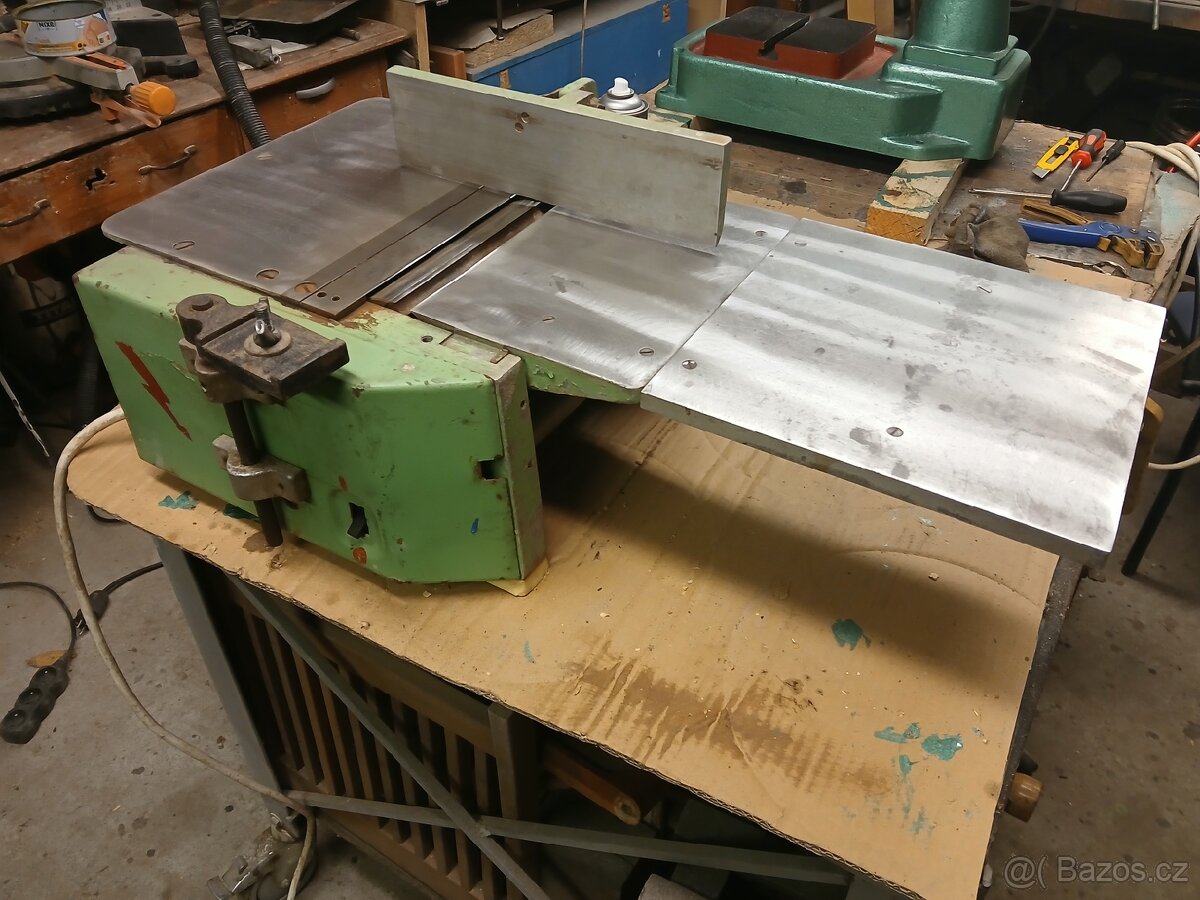 Tesařský hoblík - 4