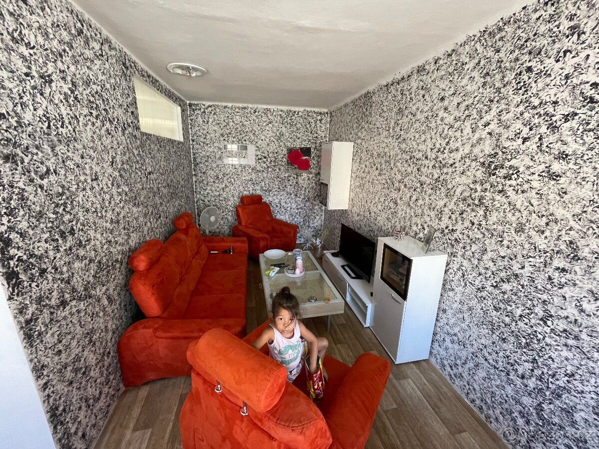 Malíř pokojů – dekorativní efekty na zeď - 4