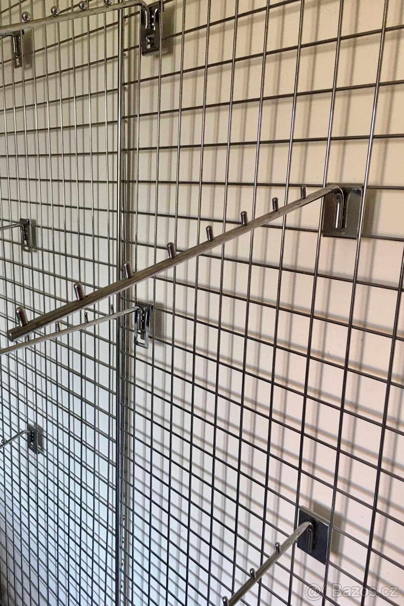 Závěsné kovové regály - 4