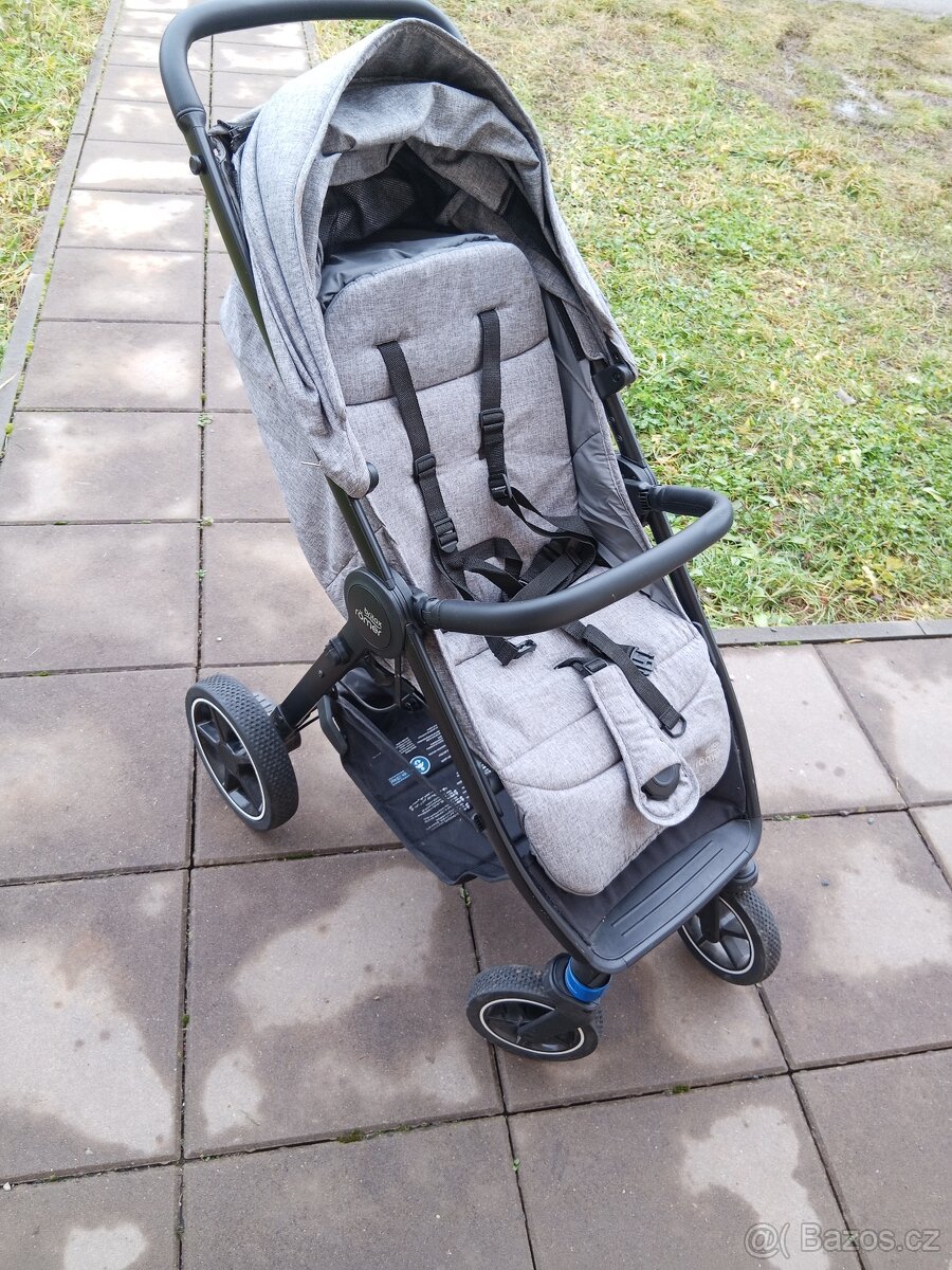 Sporťák Britax Römer jako nový - 4