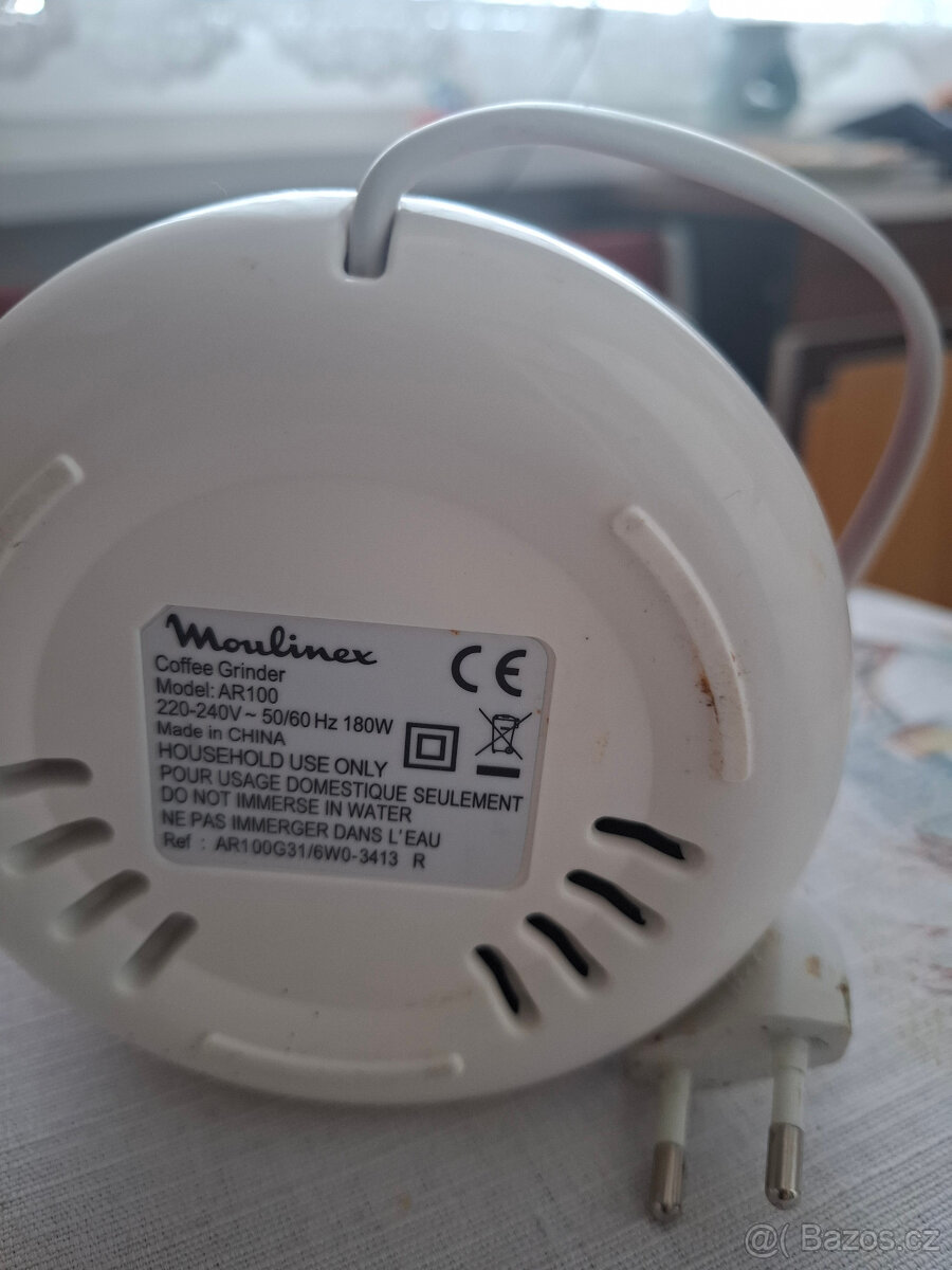 Prodám kávomlýnek,malou rychlovarnou konvici,termohrnky - 4