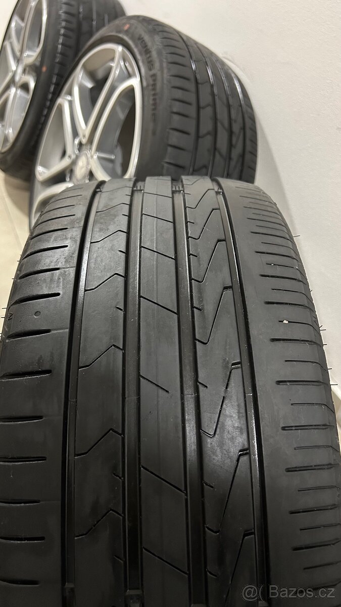 alu kola Originál Mercedes R18 235/40/18 E-Klass 5x112 - 4