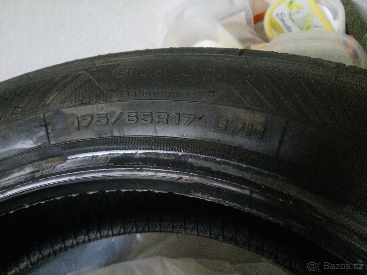 Nové 4ks letní Goodyear Efficientgrip Performance 2 - 4