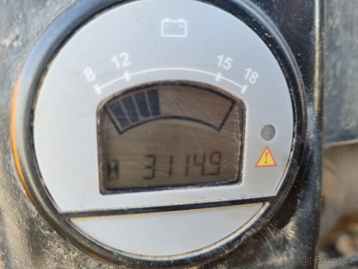 Prodám Dempr Thwaites 9t MACH690 r.v.2015 VÝPRODEJ - 4