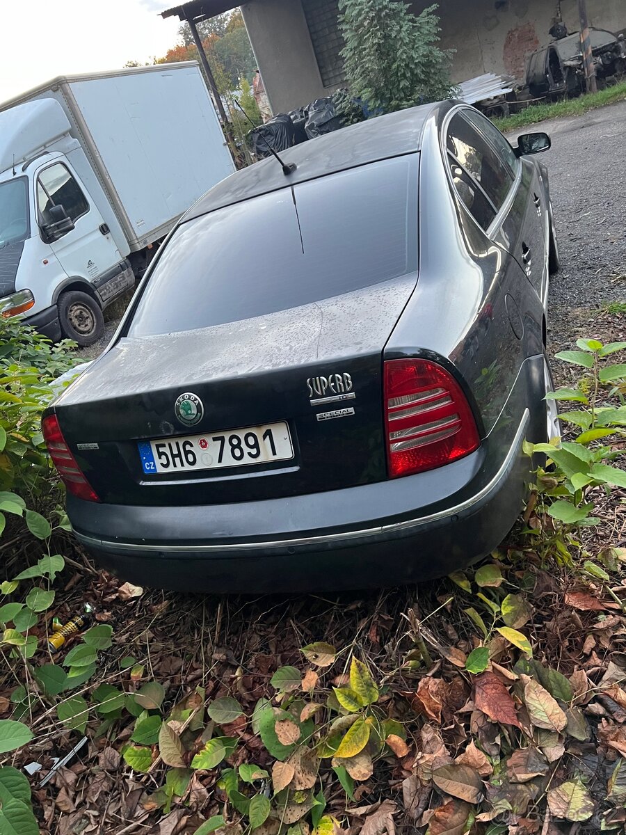 Škoda Superb 1 - 4