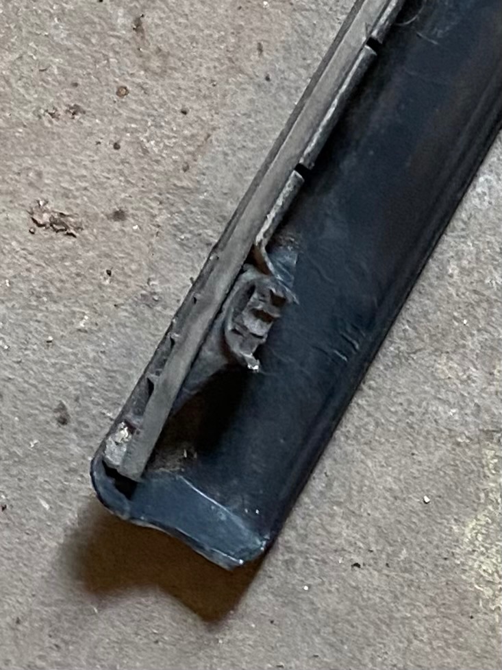 Lišta zadních dveří VW T4 - 4