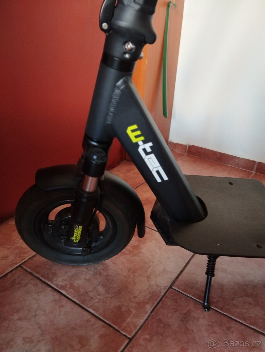 Elektrokoloběžka W-TEC Dalehunter - 4