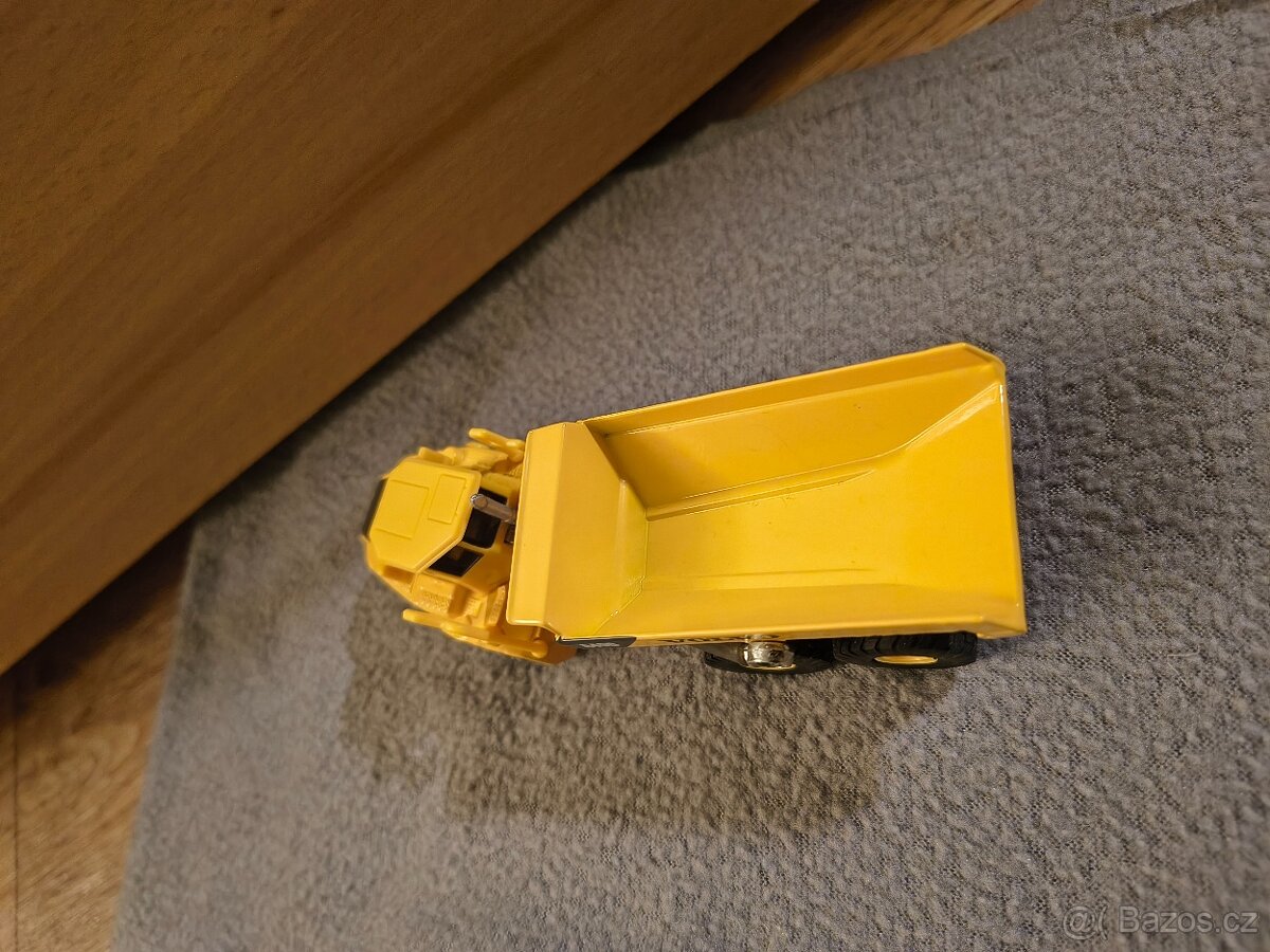 Siku 1877 Dampr Volvo - 4