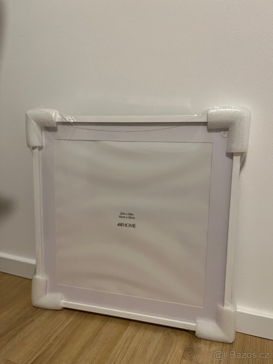 Dřevěný rámeček bílý 50x50cm - 4