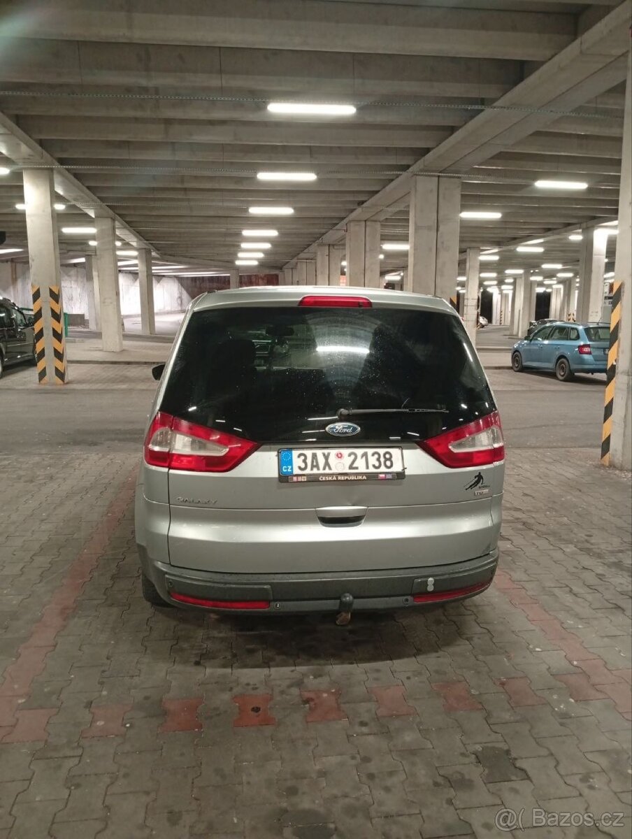 Ford Galaxy Ghia 7 míst, 2008, manuál - 4