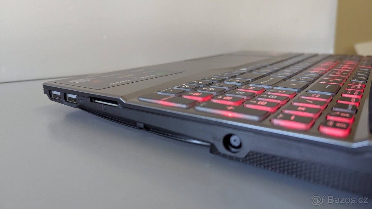 LINUX MSI Alpha 15 144Hz, Ryzen 7, 16/512GB, Radeon 5500M - 4