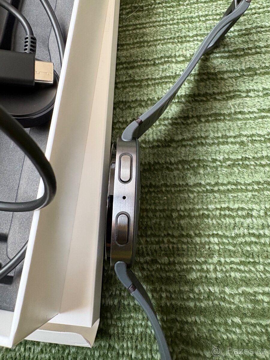 Samsung Galaxy Watch 8 44mm. Černé - 4