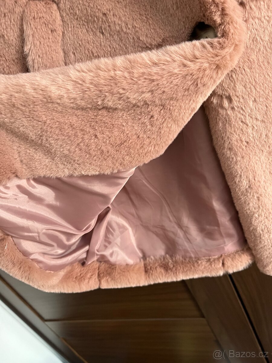 Dámský kabát, kožich - 4