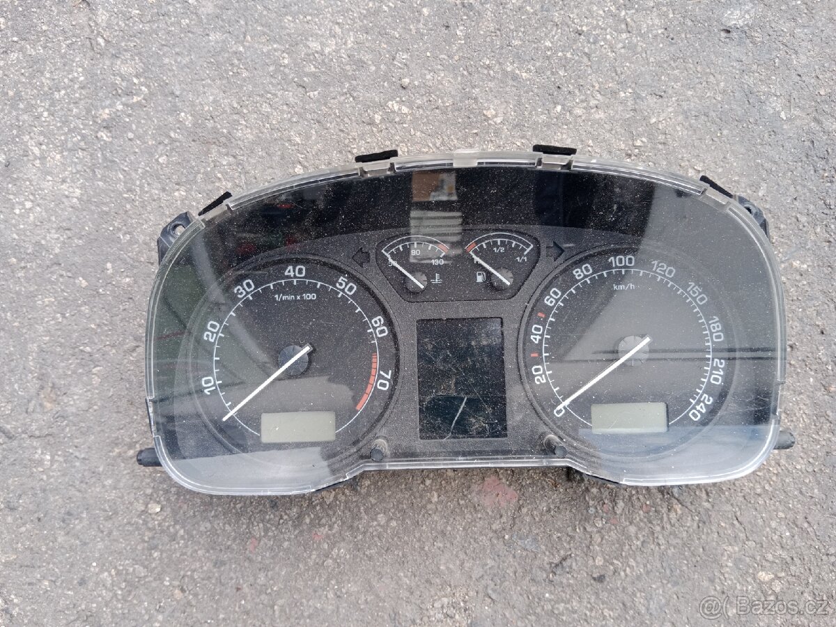 Škoda Octavia 1 díly - 4