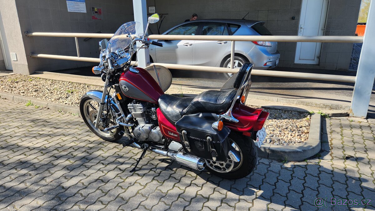 Kawasaki Vulcan 500 - 4