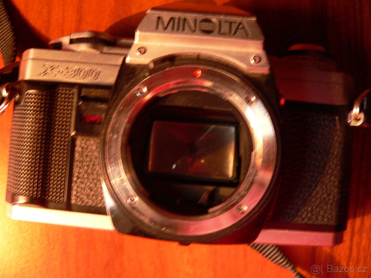 Minolta x-300 - 4