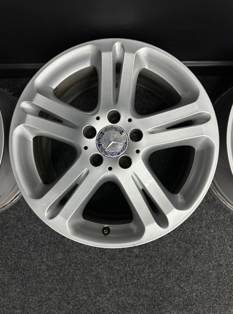 Alu Mercedes 5x112 17” A2114013602 - 4