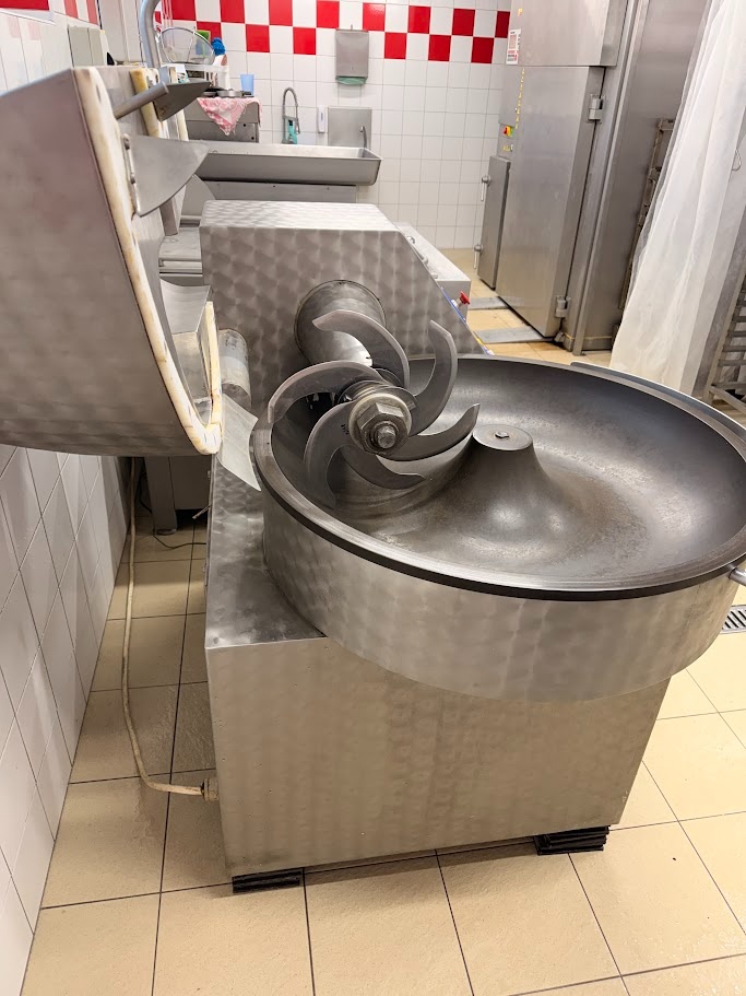 Prodám řeznický kutr - 4