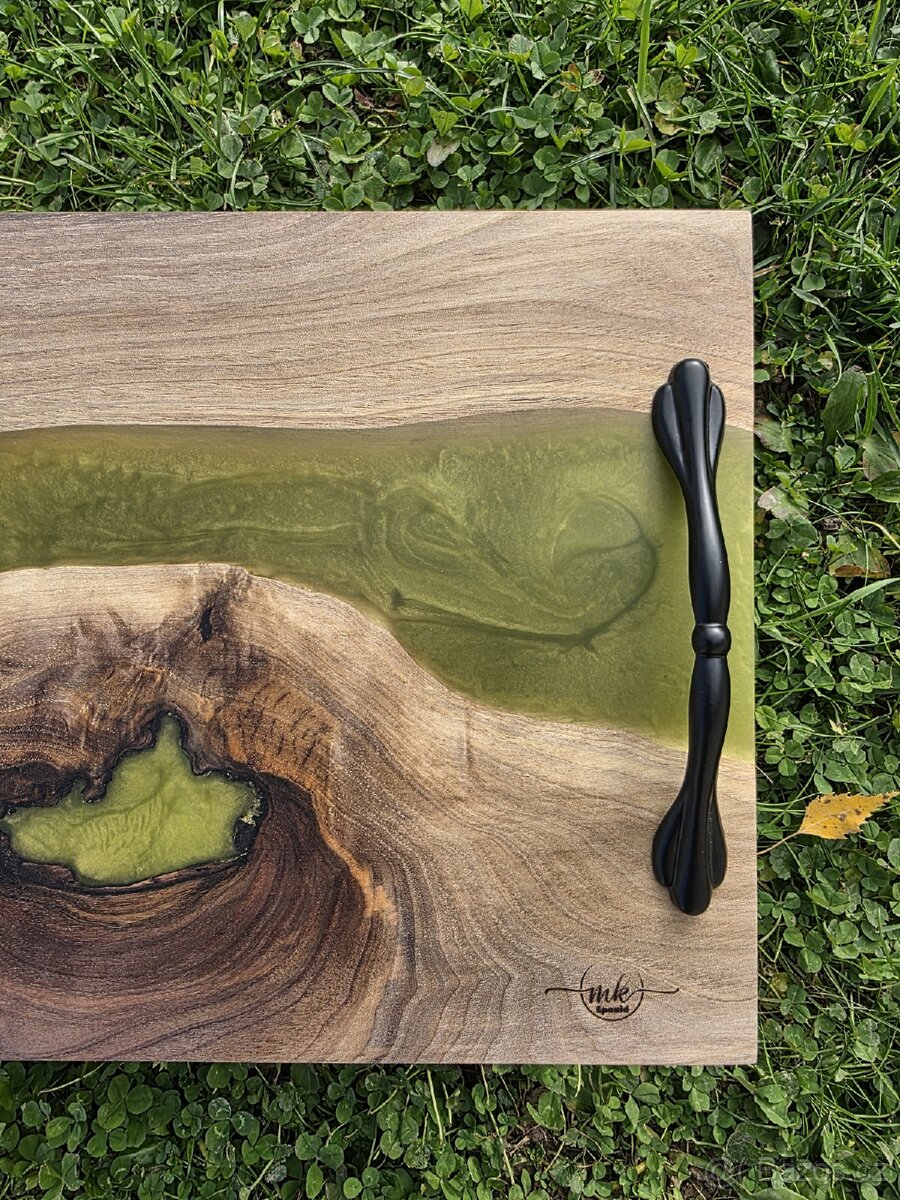 servírovací epoxidový podnos ořech - Olive Gold - 4