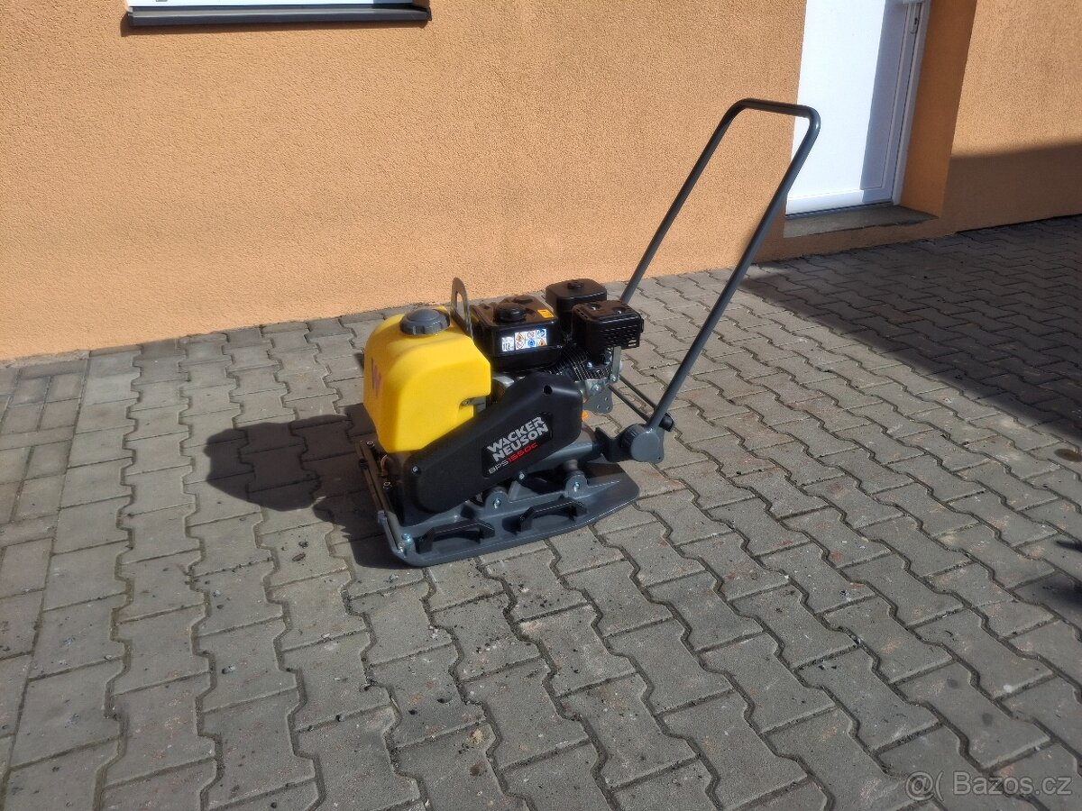 Vibrační deska WACKER NEUSON BPS1550Gw-c - 4