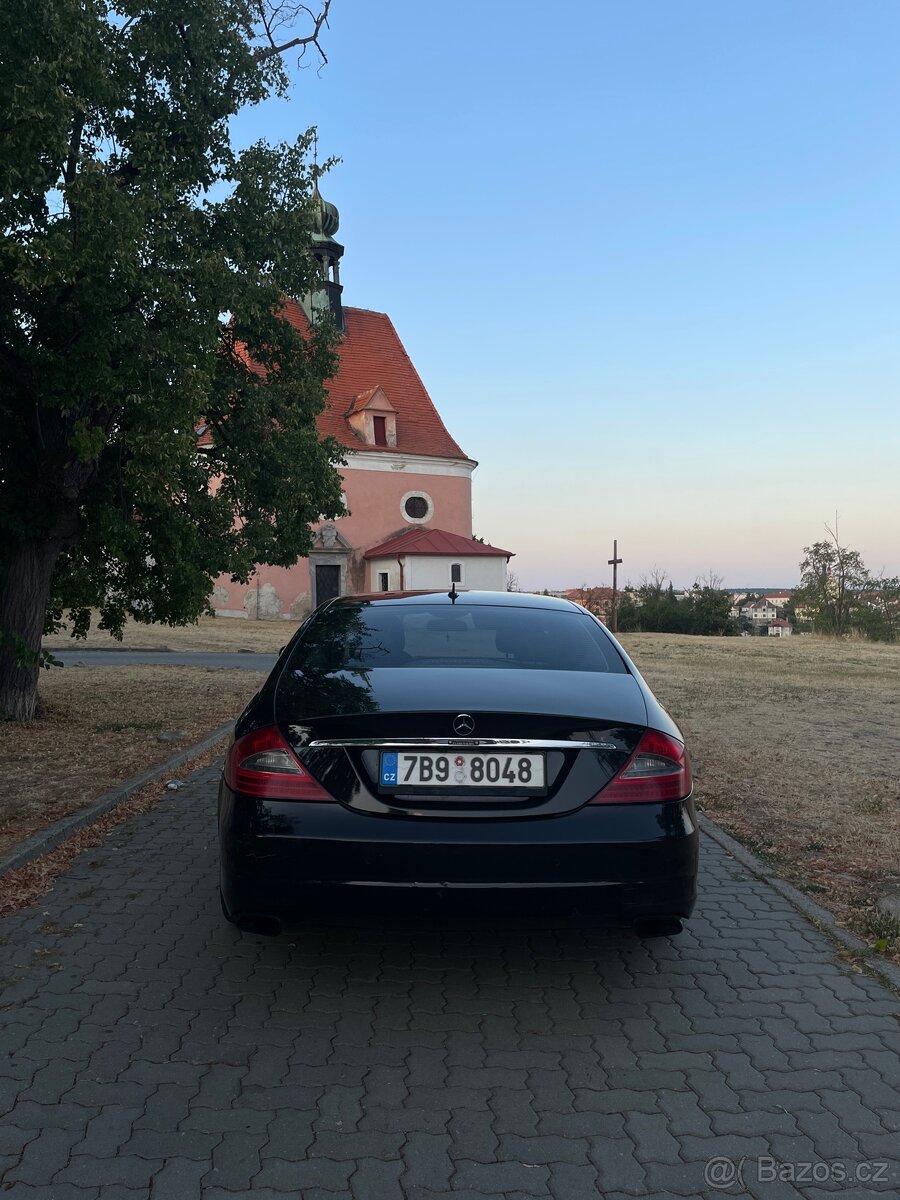 MERCEDES BENZ CLS 320 CDI - 4