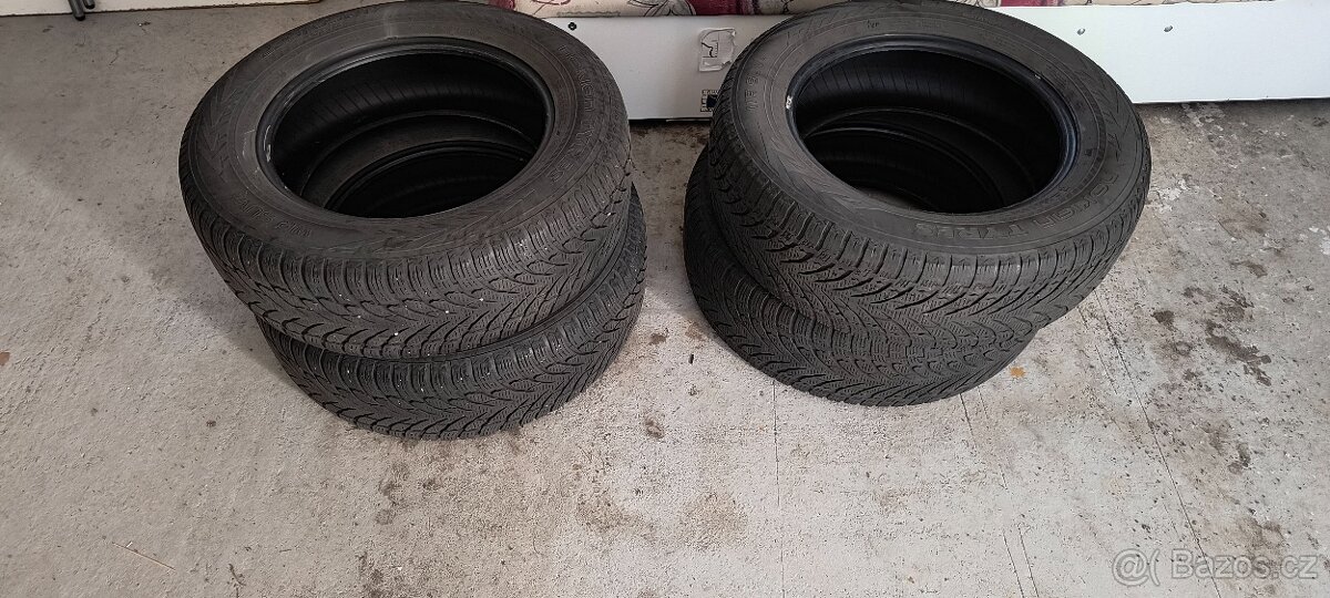Nokian 226/65r17 - 4