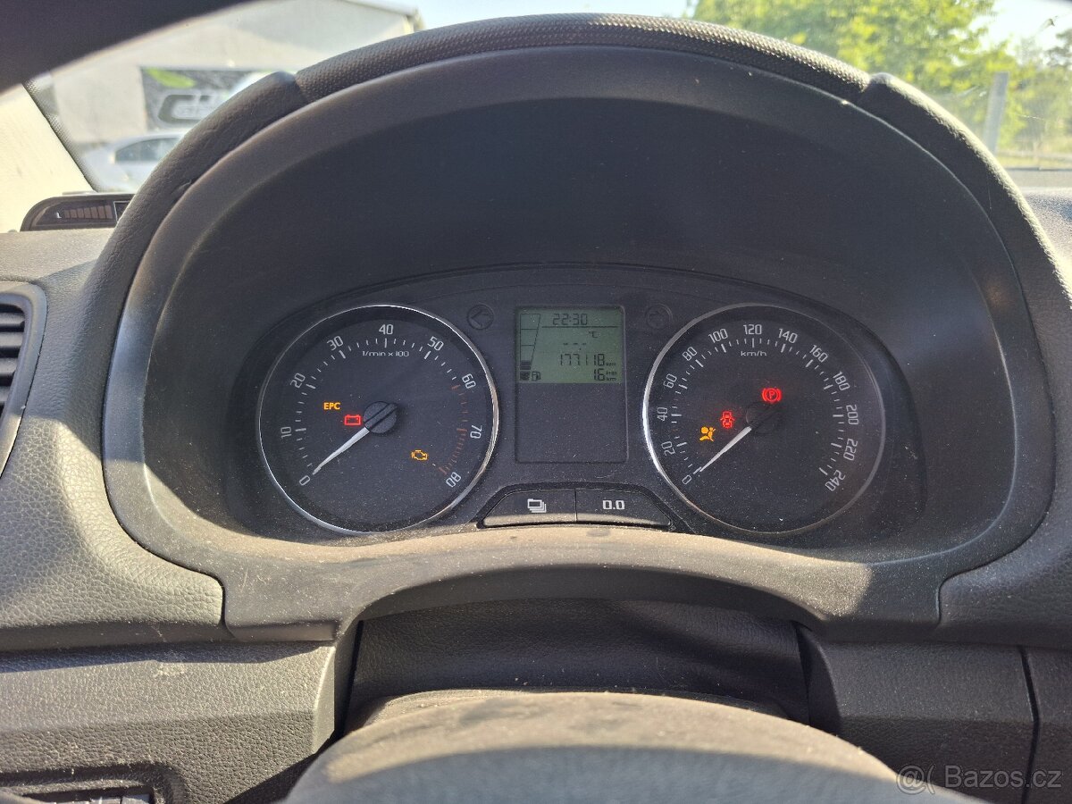 Fabia 2 facelift 1.2tsi 63kw - dily - 4