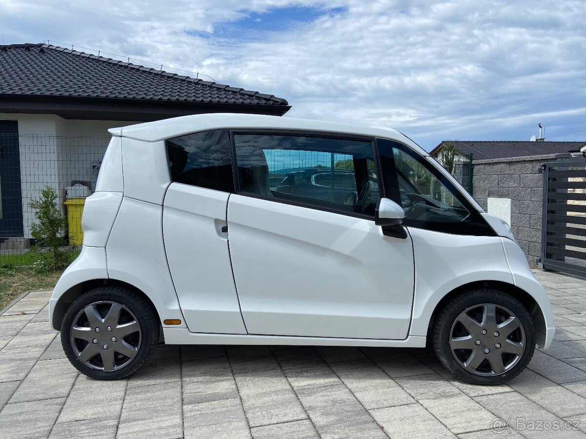 EON MOTORS WEEZ CITY - PRO - 4