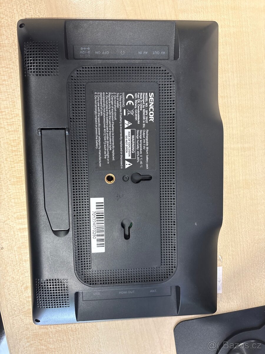 Přenosný 10,1" LCD TV Sencor (DVB-T2 / USB) - 4