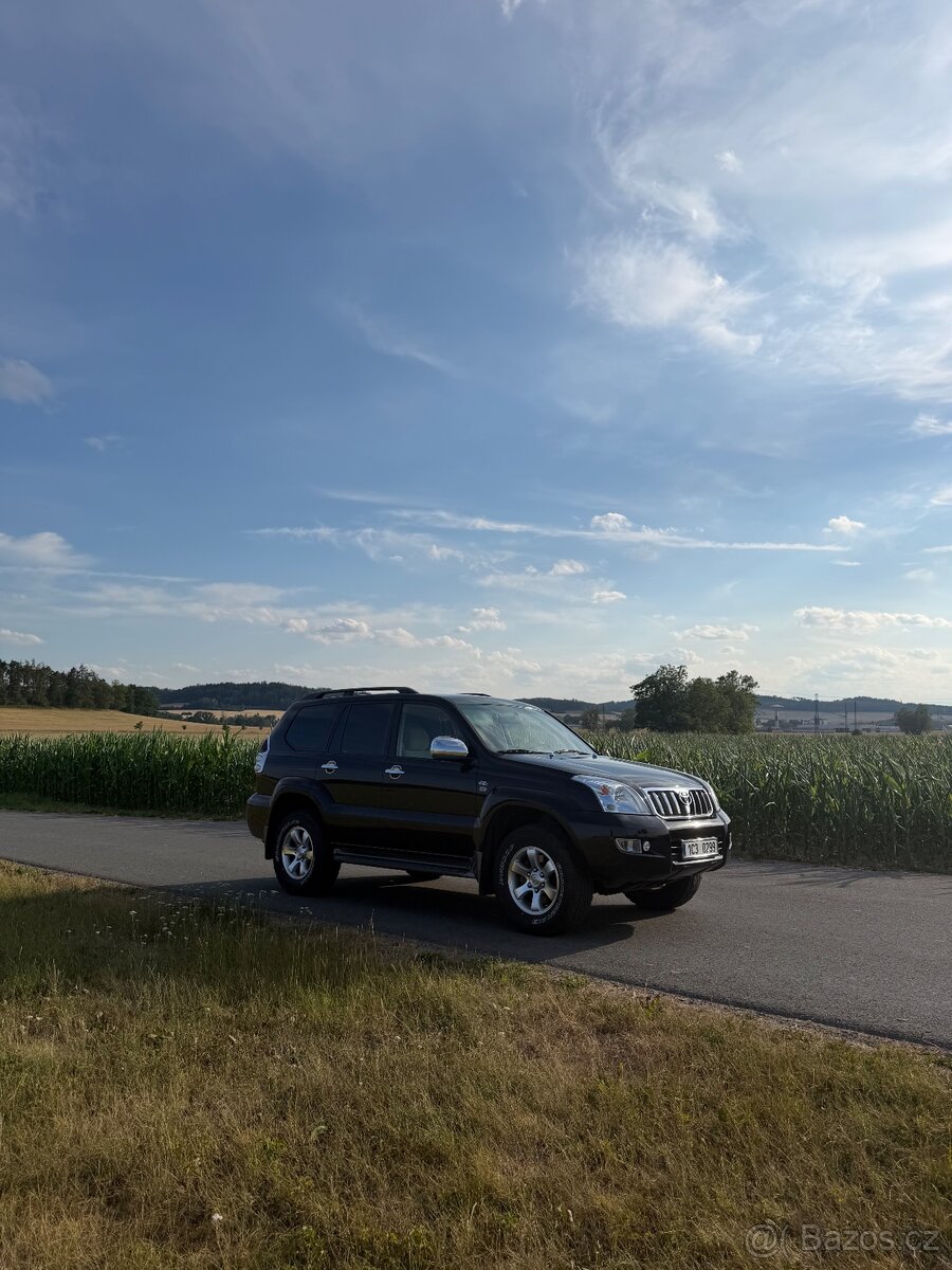 auto Toyota Land Cruiser - 4