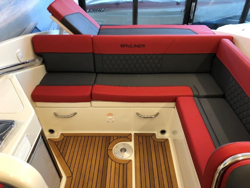 BAYLINER 742 Cuddy + MERCRUISER 6,2l V8 MPI DTS 350ps BRAVO - 4