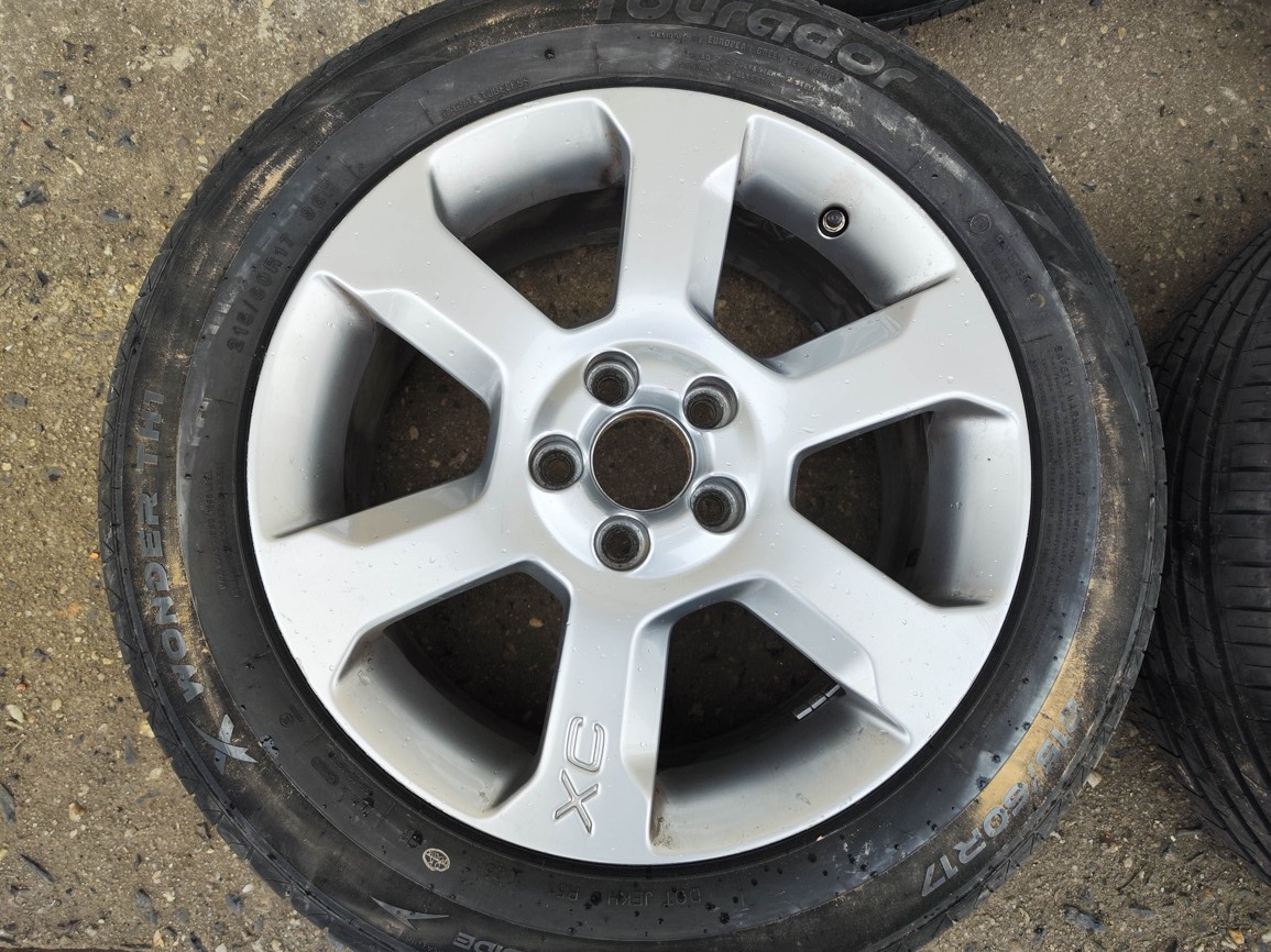 17"letní alu sada Sargas 5x108 origo Volvo XC70 XC60 215/60 - 4