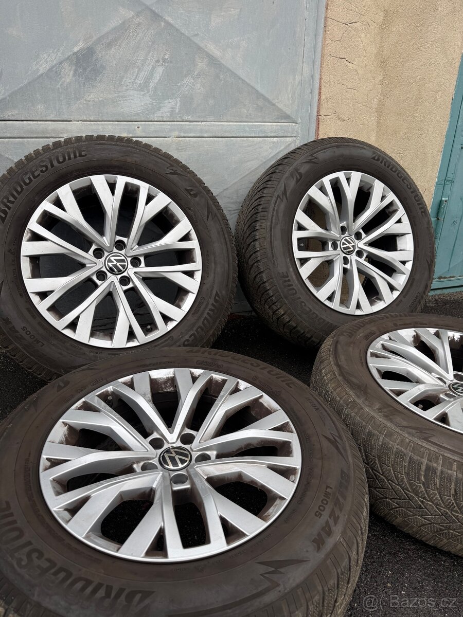 Originál VW Touareg R18 255/60/18 - 4