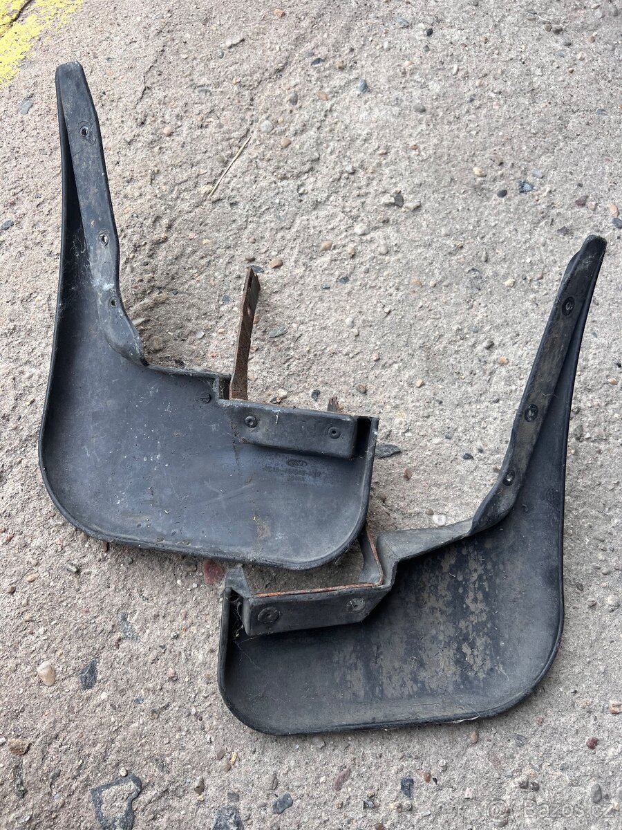 Predni zasterky Ford Transit 2000-2013 - 4