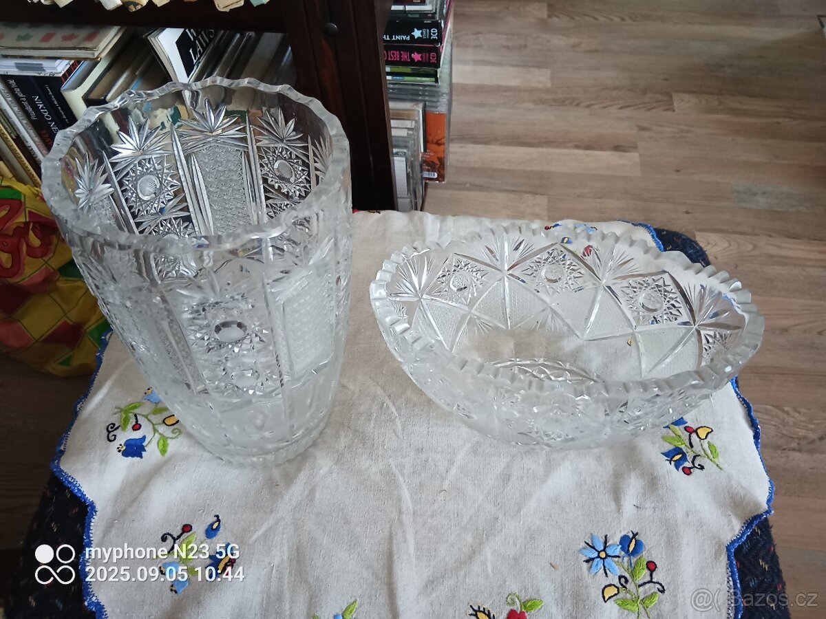 Retro kristalove sklo brus lisovane misy t vazy atd. - 4